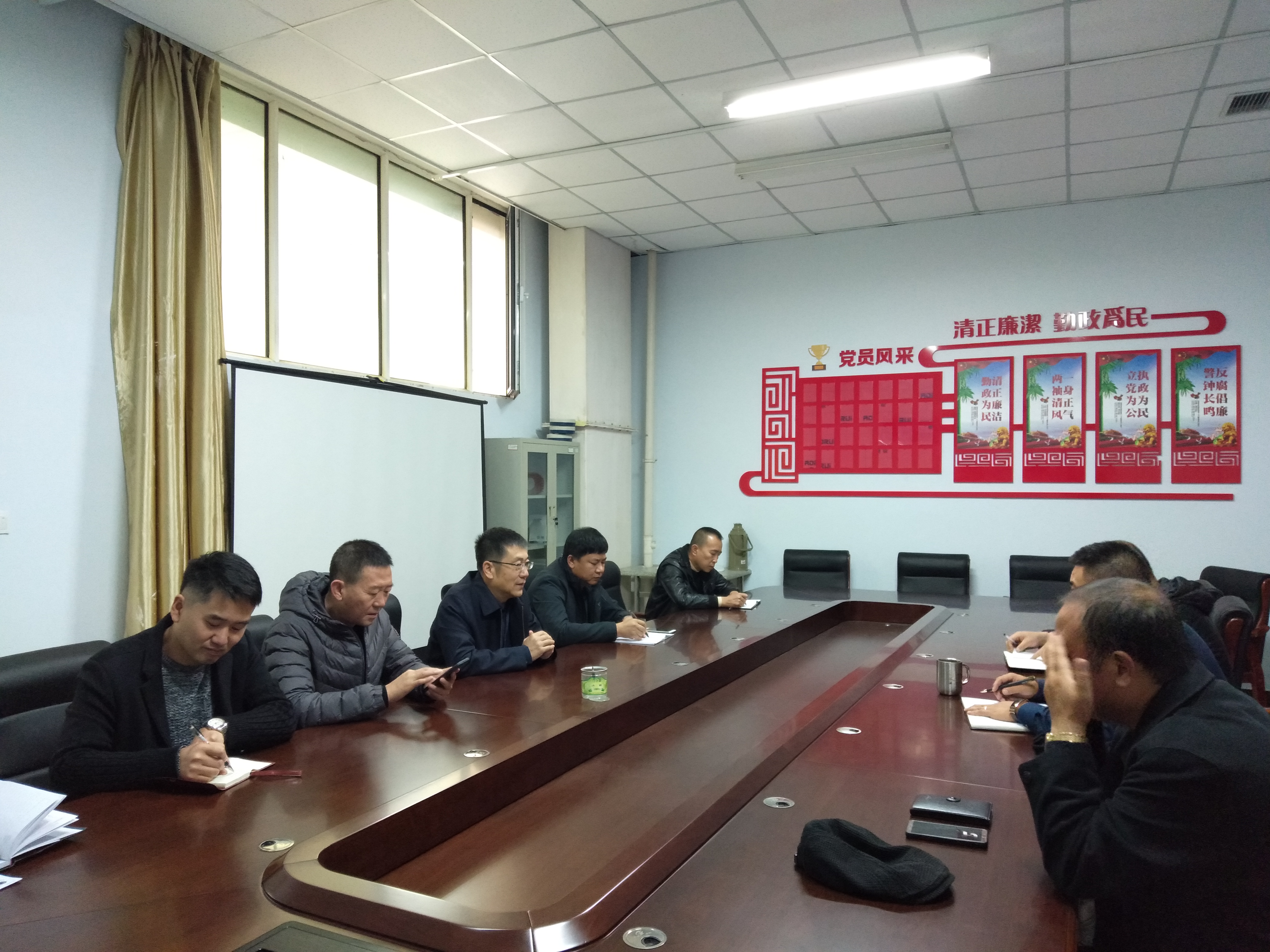到学团处调研11.4(1).jpg