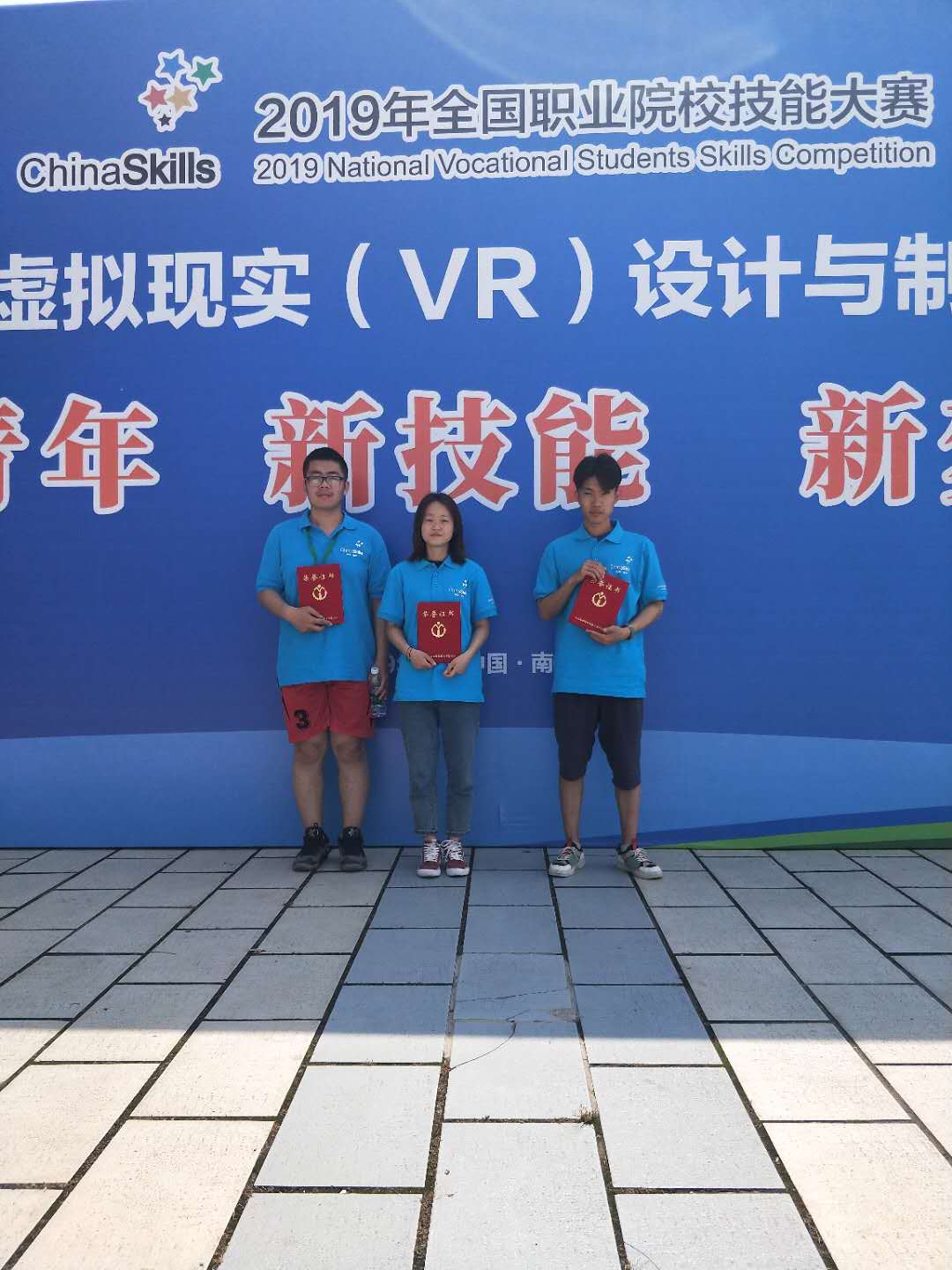 图1.jpg
