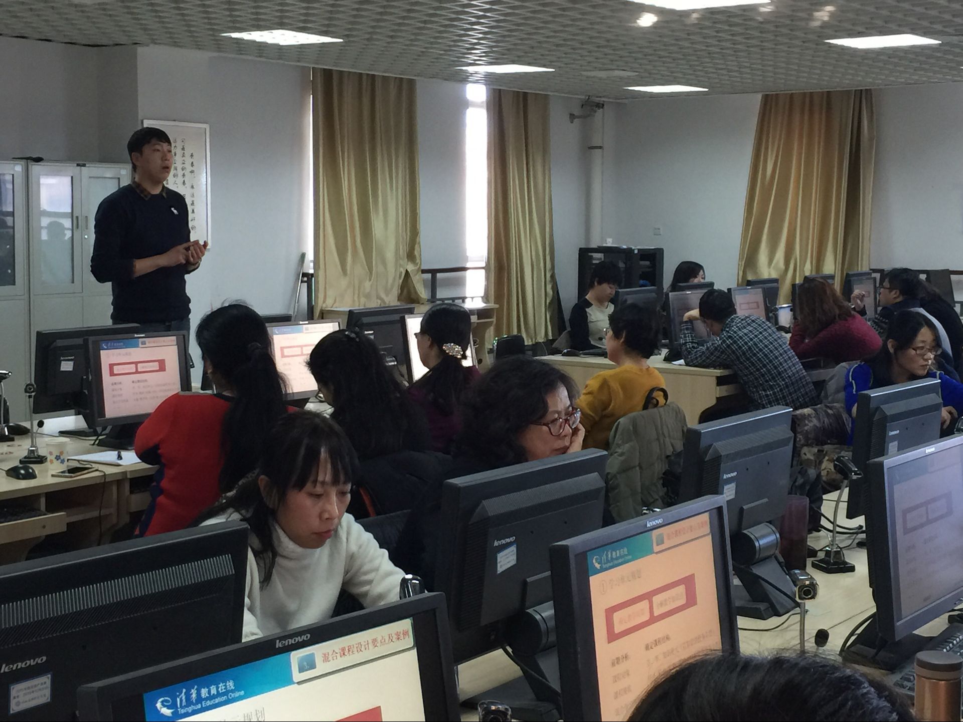 QQ图片20161203091931.jpg