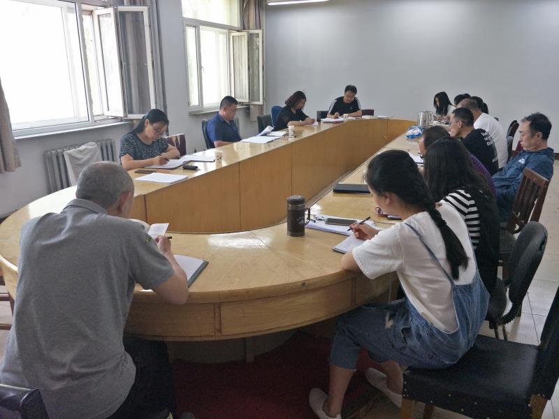 学团工作处党支部集中学习.jpg