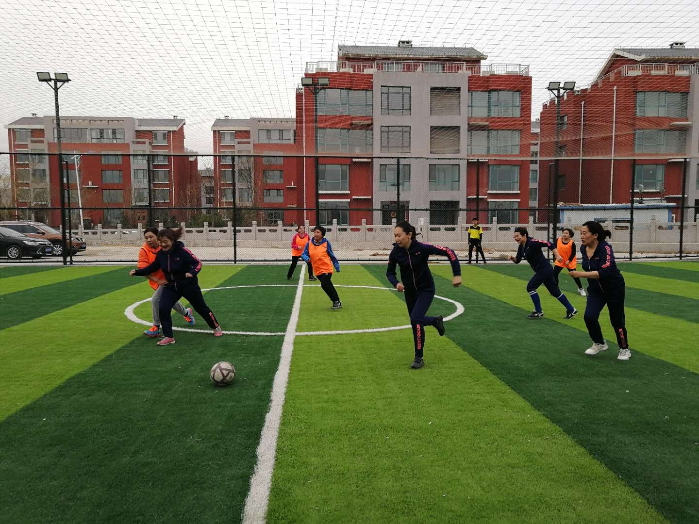 五人制教职工足球赛 (6).jpg