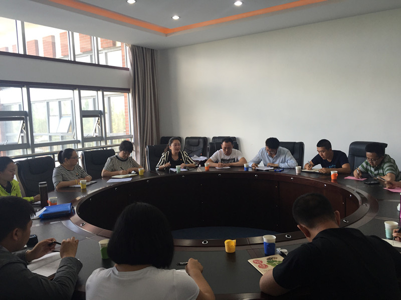 团委召开2015-2016学年度第二学期末共青团工作会议.JPG
