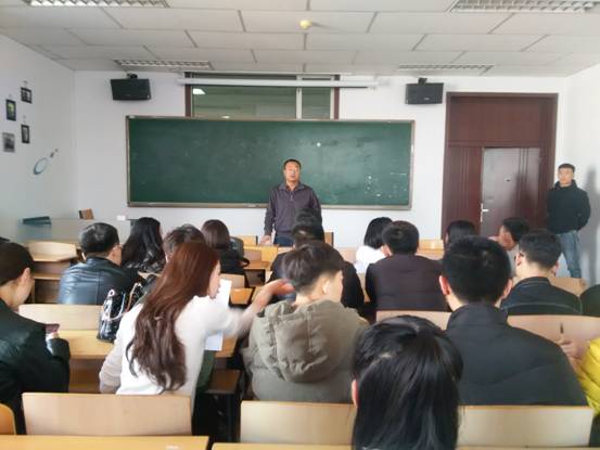 学生会干部会议1.jpg