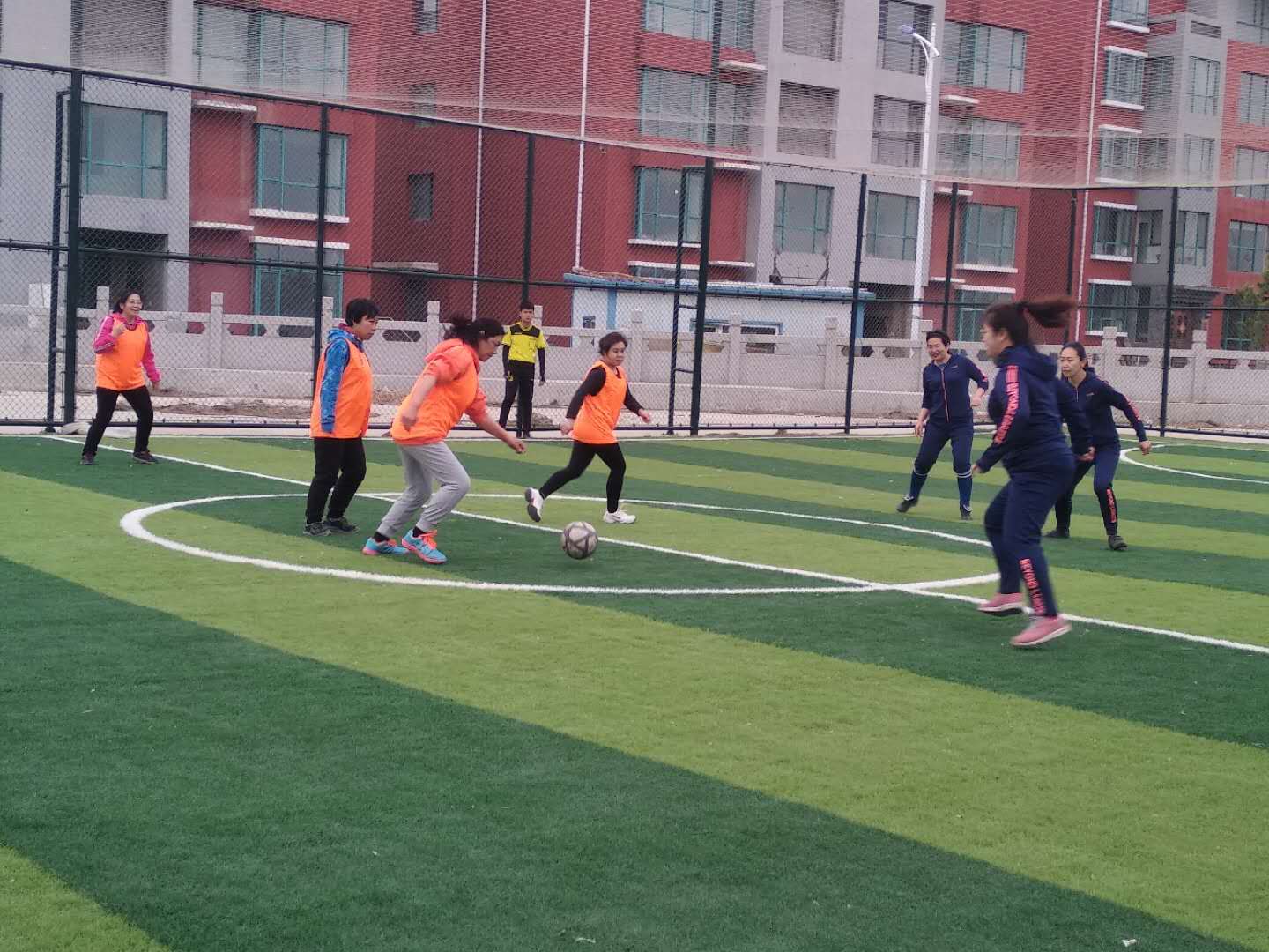 五人制教职工足球赛 (7).jpg